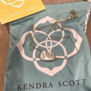 Kendra Scott necklace